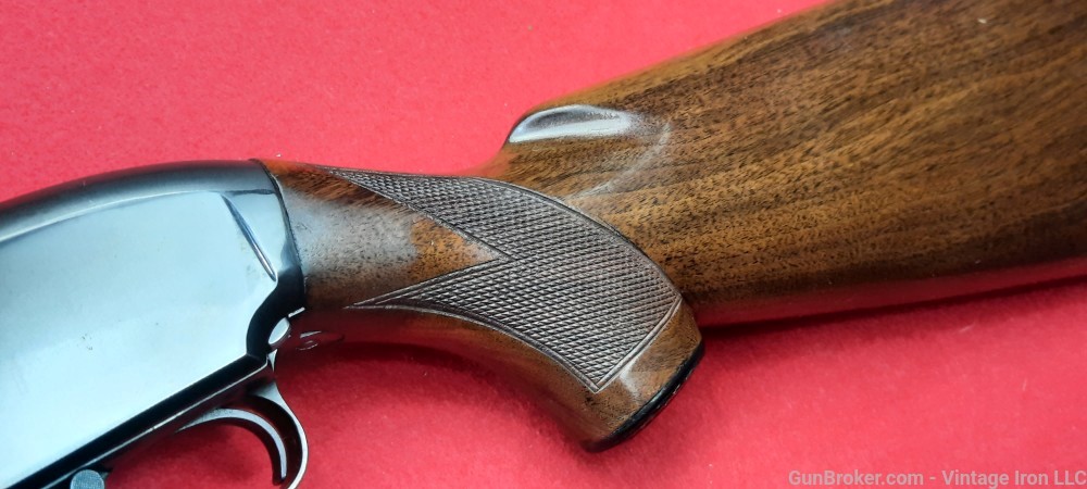 Winchester Model 12, solid rib, full choke with 30" barrel 1952 production -img-60