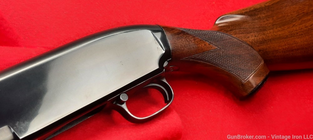 Winchester Model 12, solid rib, full choke with 30" barrel 1952 production -img-59