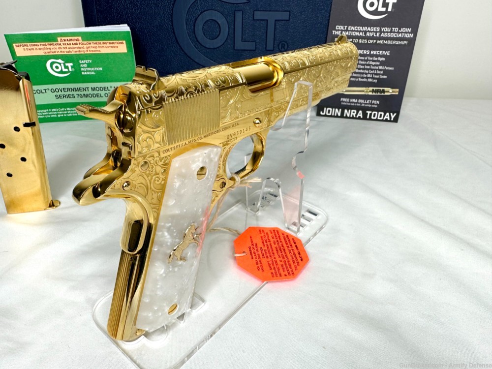 Colt 1911 24k GOLD ENGRAVED custom -img-3