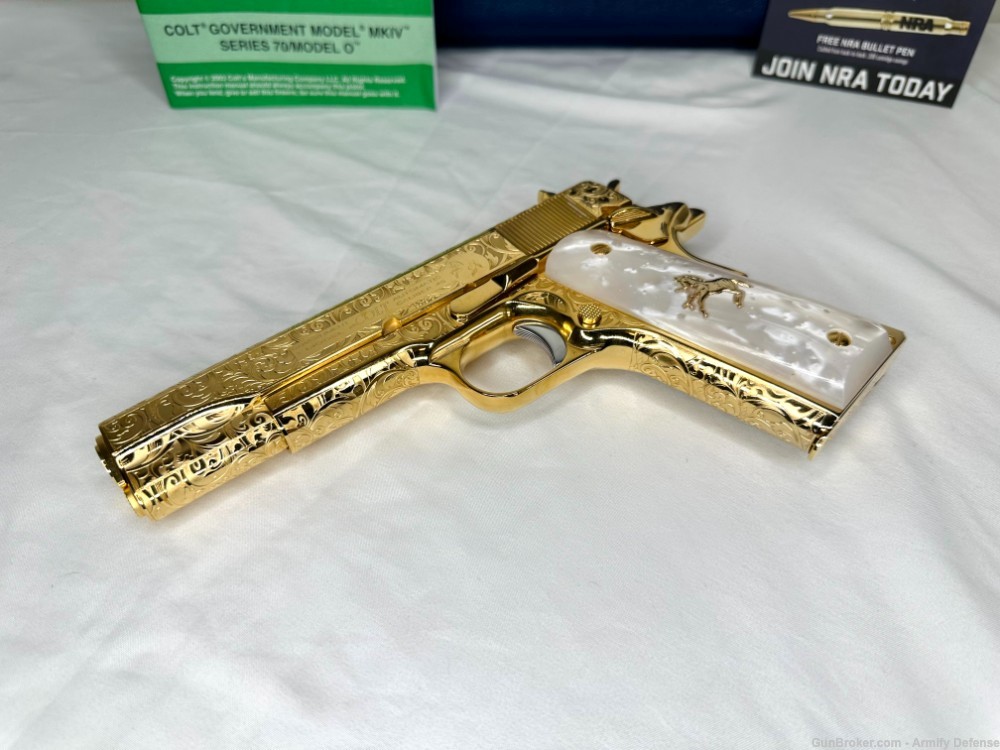 Colt 1911 24k GOLD ENGRAVED custom -img-12