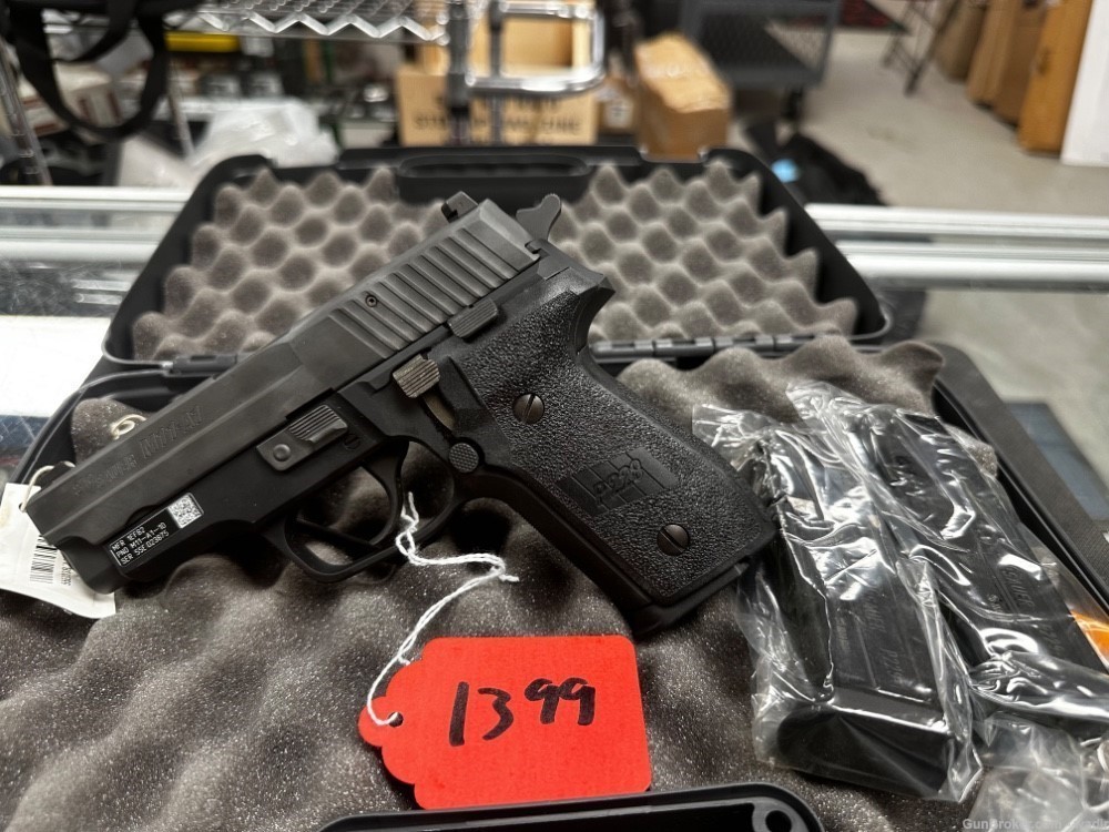 LIKE NEW SIG P229 M11-A1 9MM NIGHT SIGHTS AND 3 MAGS CHEAP SAVE $100S -img-1