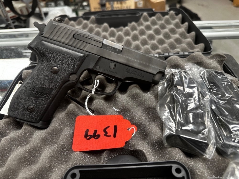 LIKE NEW SIG P229 M11-A1 9MM NIGHT SIGHTS AND 3 MAGS CHEAP SAVE $100S -img-0