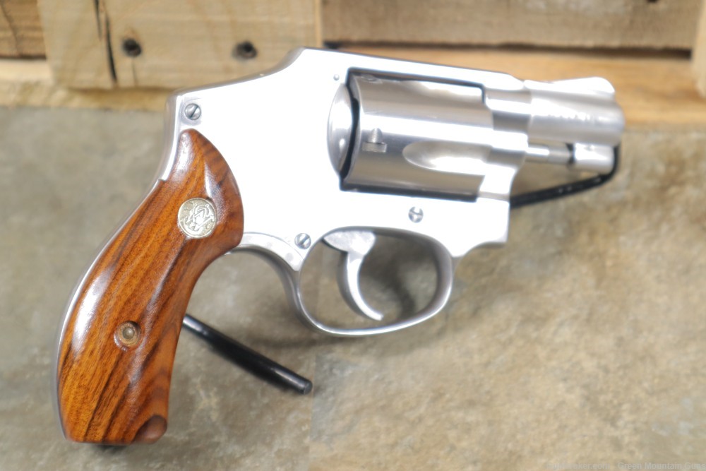 Collectible Smith & Wesson 640 .38Spl Penny Bid NO RESERVE-img-5