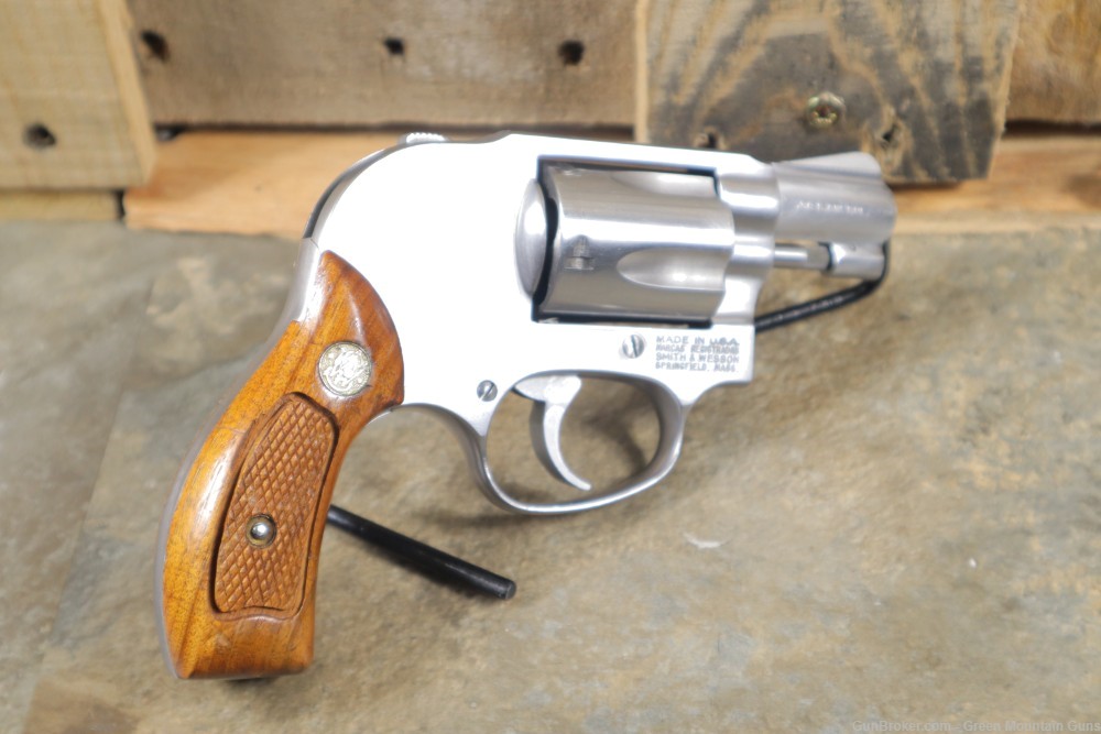 Rare Smtih & Wesson Model 649-1 .38SPL Penny Bid NO RESERVE-img-5