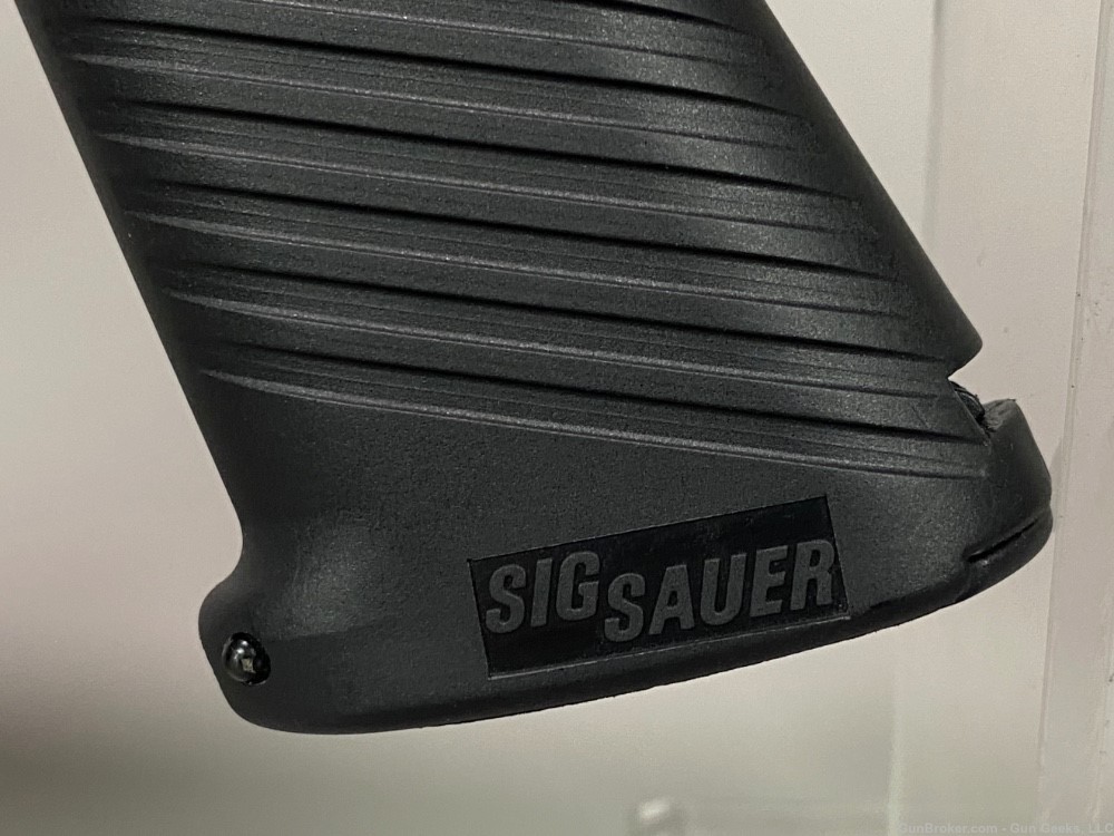Sig Sauer 551A1 US made Sig 551 DISCONTINUED VERY RARE COLLECTOR Sig556  -img-18
