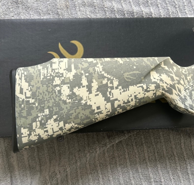 Browning T bolt 22 long rifle digital camo sporter scope box discontinued -img-5