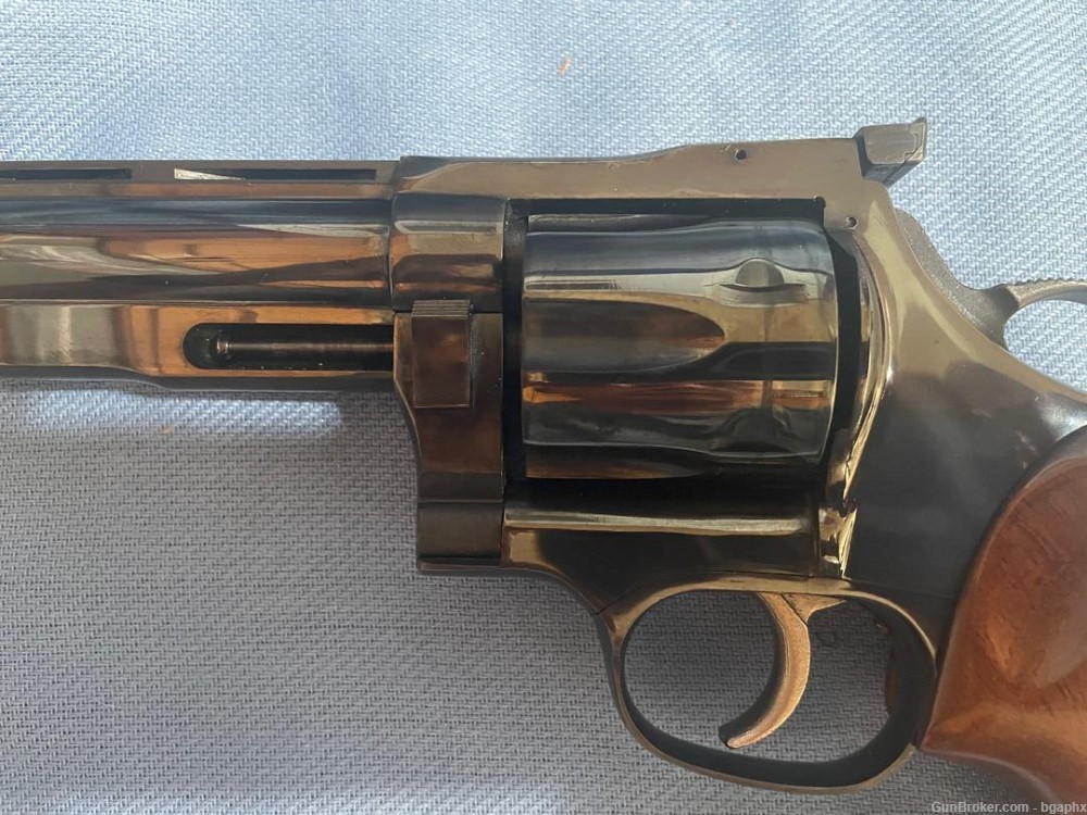 Dan Wesson 8" 44 Mag Revolver-img-4