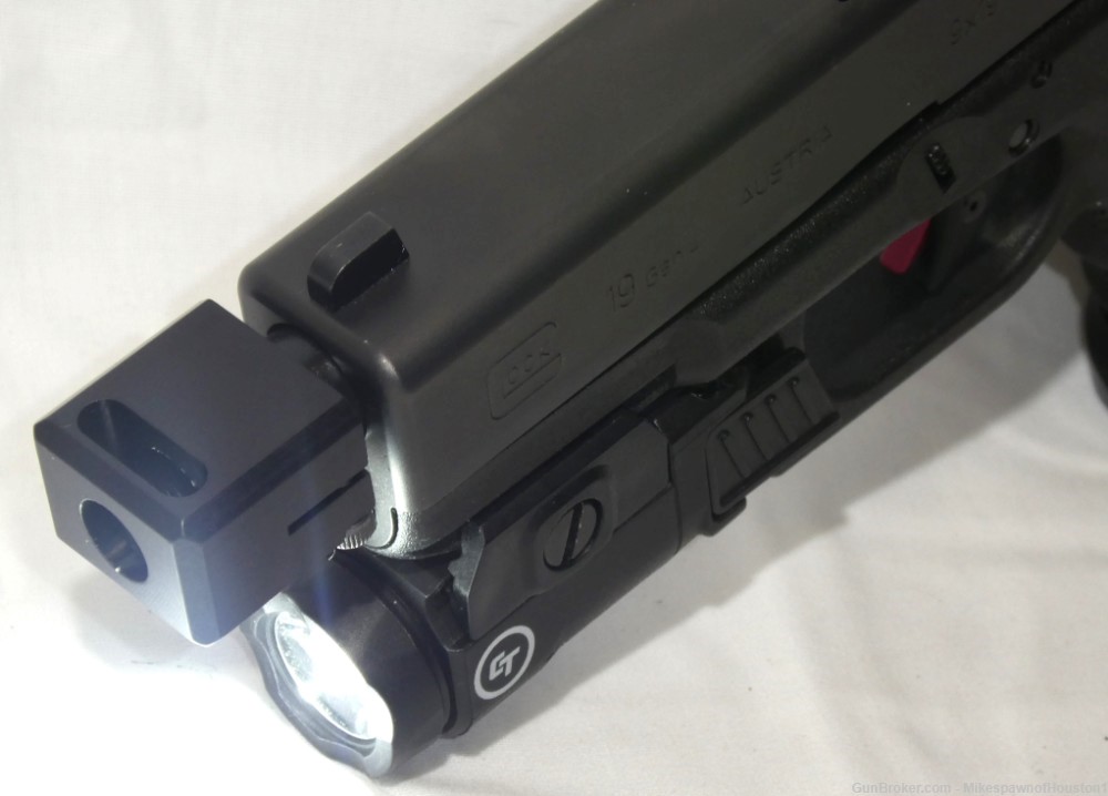 Glock 19 Gen 4 9MM Semi Auto Pistol w/Compensator & Crimson Trace Light-img-13