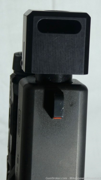 Glock 19 Gen 4 9MM Semi Auto Pistol w/Compensator & Crimson Trace Light-img-8