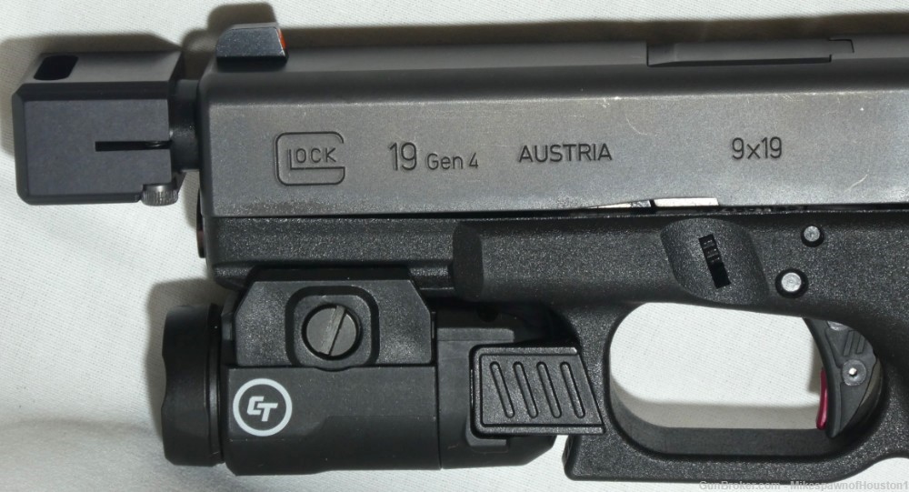 Glock 19 Gen 4 9MM Semi Auto Pistol w/Compensator & Crimson Trace Light-img-5
