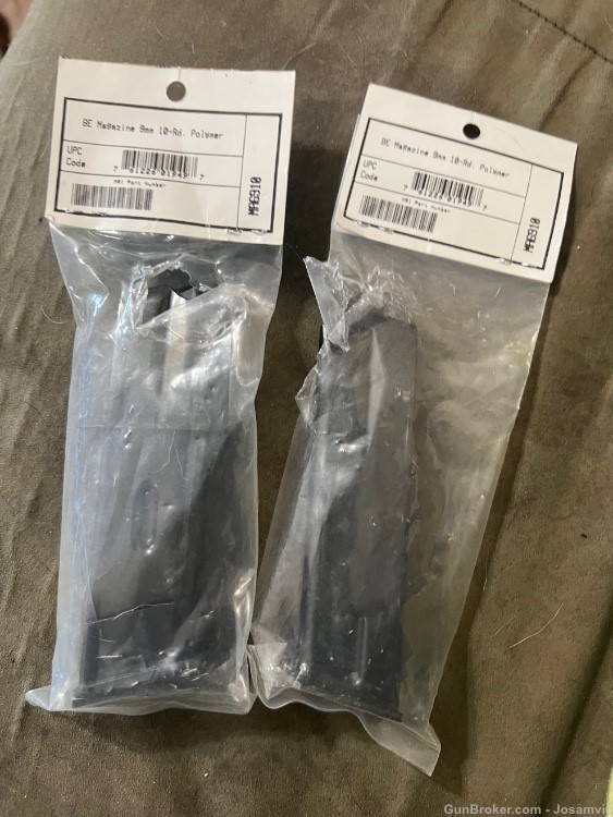 BE 9mm 10 round mags (2) Baby Desert Eagle Magnum Research Factory New -img-1