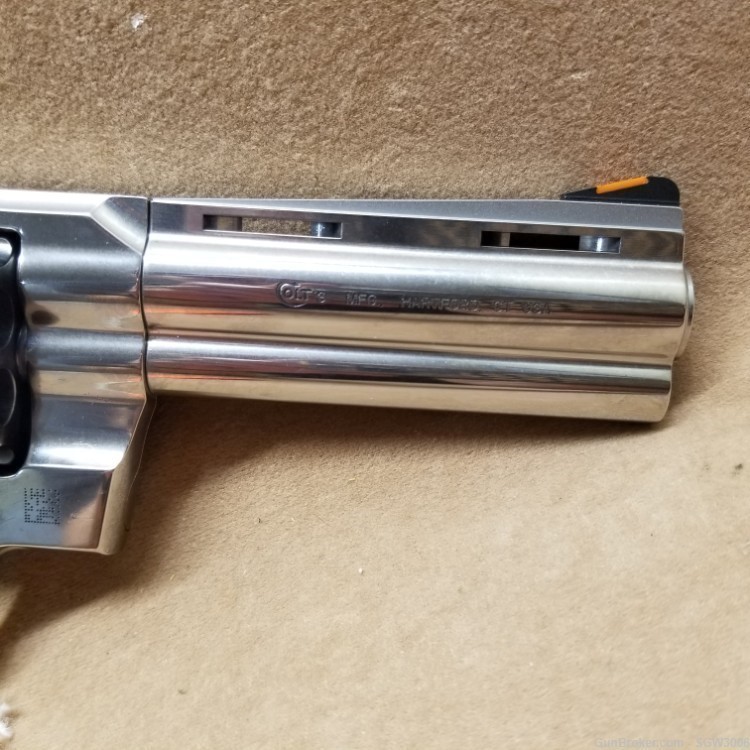Colt Python 357mag Revolver-img-4