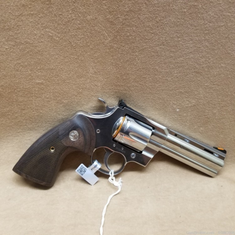 Colt Python 357mag Revolver-img-1