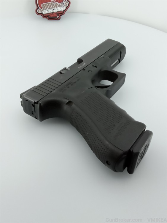 Used Glock 22 Gen 4 Truglo sights-img-10
