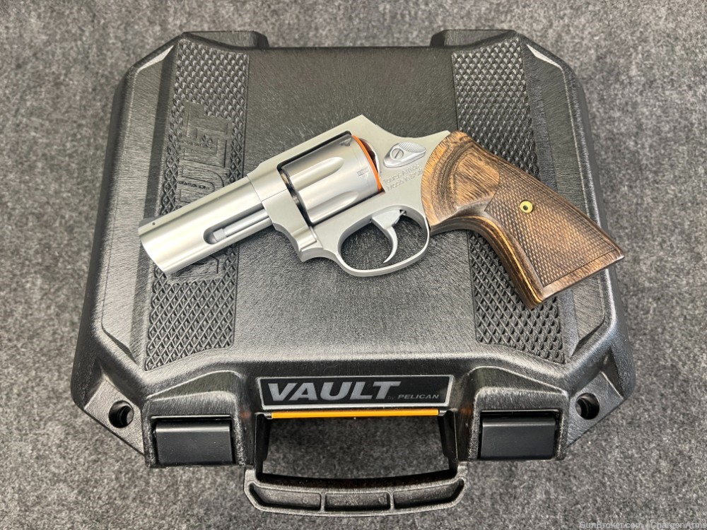Taurus 856 Executive Grade .38SPL Vault Case-img-2