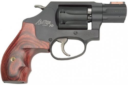 Smith & Wesson Model 351 Personal Defense 22 Magn-img-0
