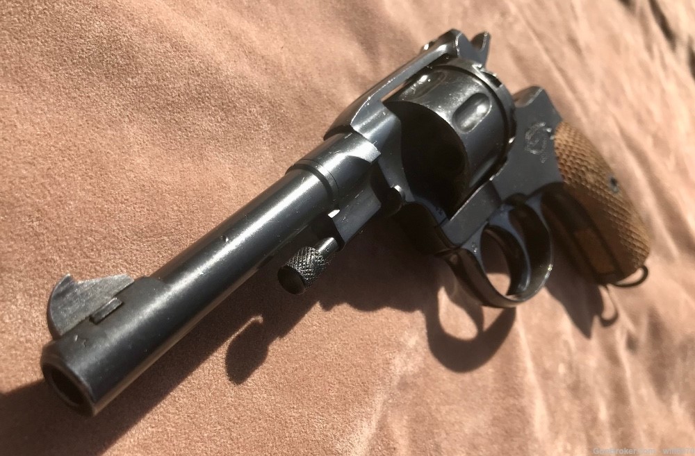 1895 Russian Nagant Pistol / Tula Arsenal C&R Eligible-img-4
