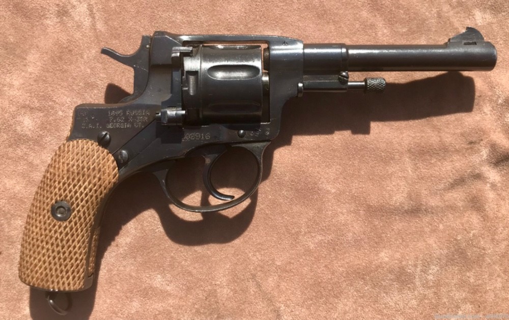 1895 Russian Nagant Pistol / Tula Arsenal C&R Eligible-img-1