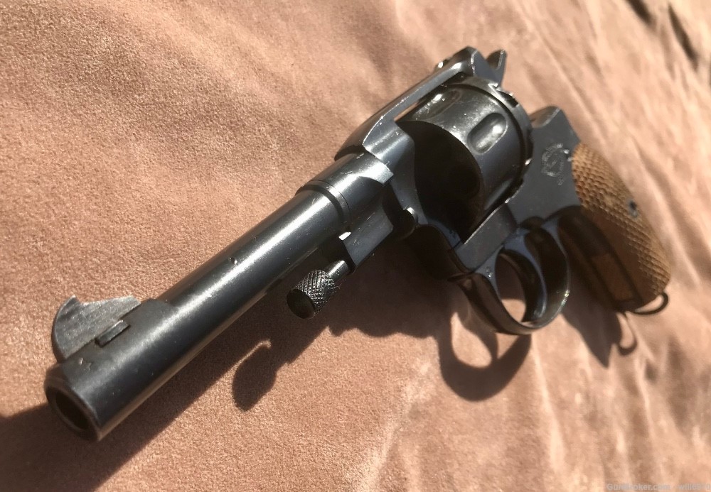 1895 Russian Nagant Pistol / Tula Arsenal C&R Eligible-img-3