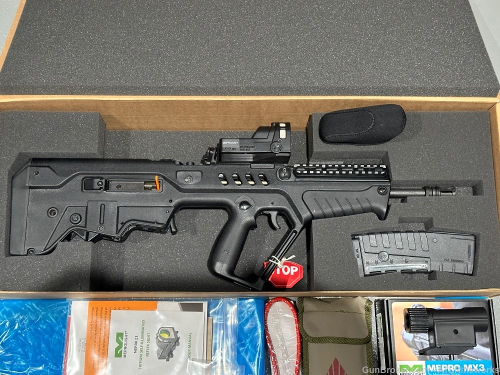 IWI TAVOR SAR IDF Model with Mepro M21 red dot and MX3 Magnifier COLLECTOR -img-1