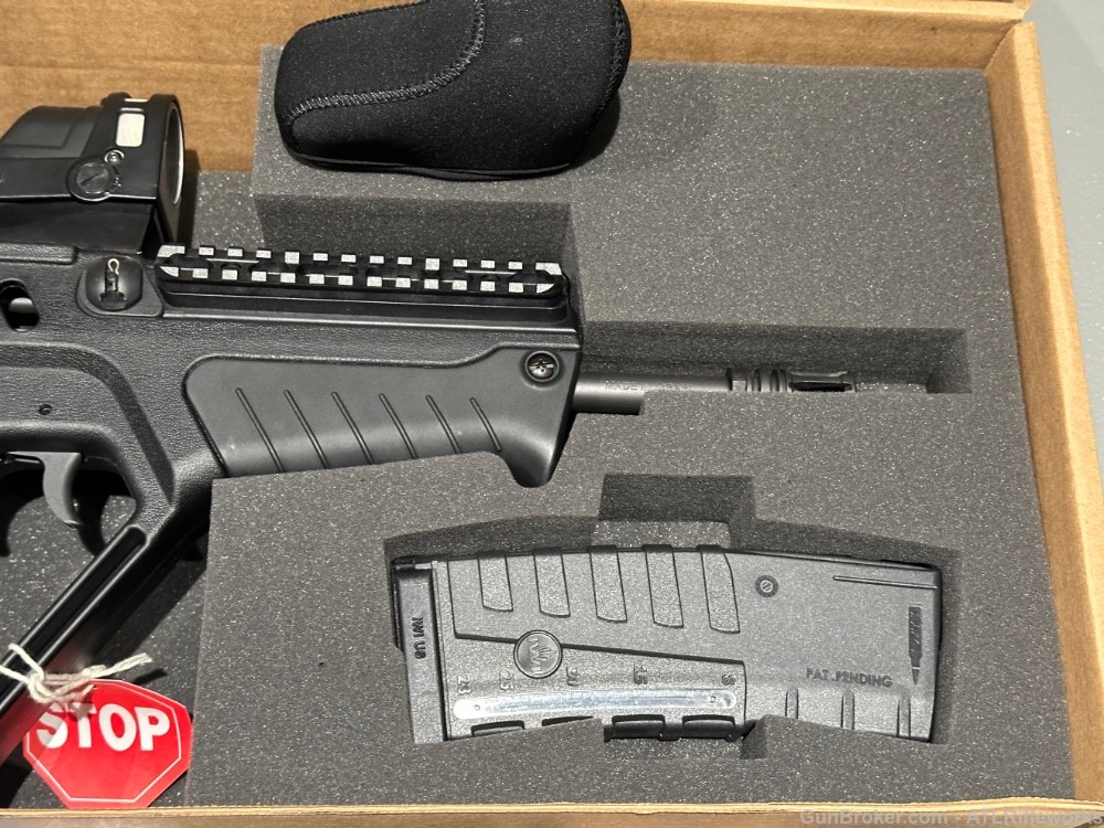 IWI TAVOR SAR IDF Model with Mepro M21 red dot and MX3 Magnifier COLLECTOR -img-4