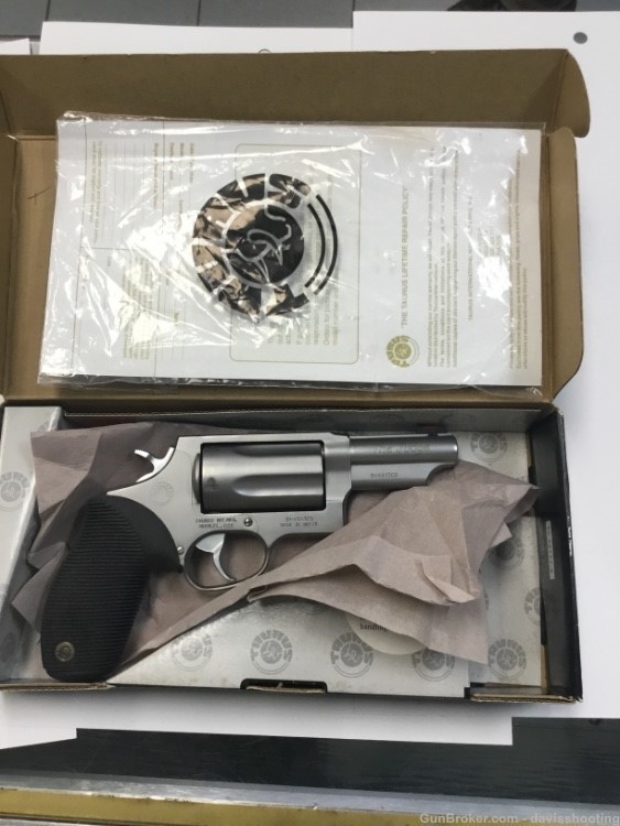Taurus Judge 45LC/410 NEVER FIRED IN BOX-img-3