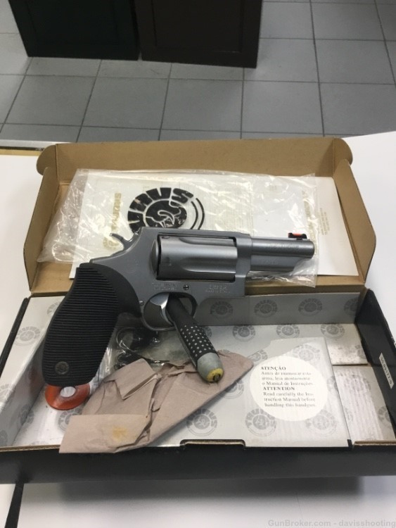 Taurus Judge 45LC/410 NEVER FIRED IN BOX-img-0