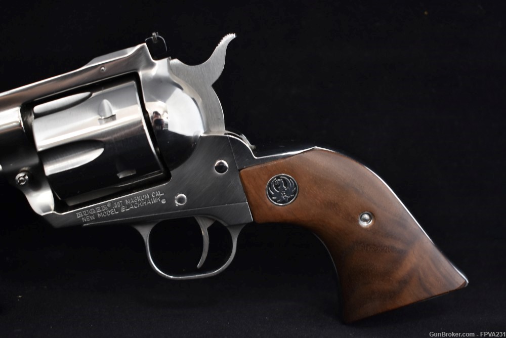 Ruger Blackhawk 357 Magnum Revolver Stainless 6.5” in Box Estate Sale 1983-img-3