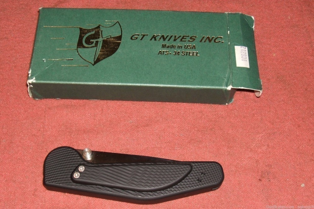 GT Knives Switchblade Automatic Knife Like New in Box  ATS-34-img-2