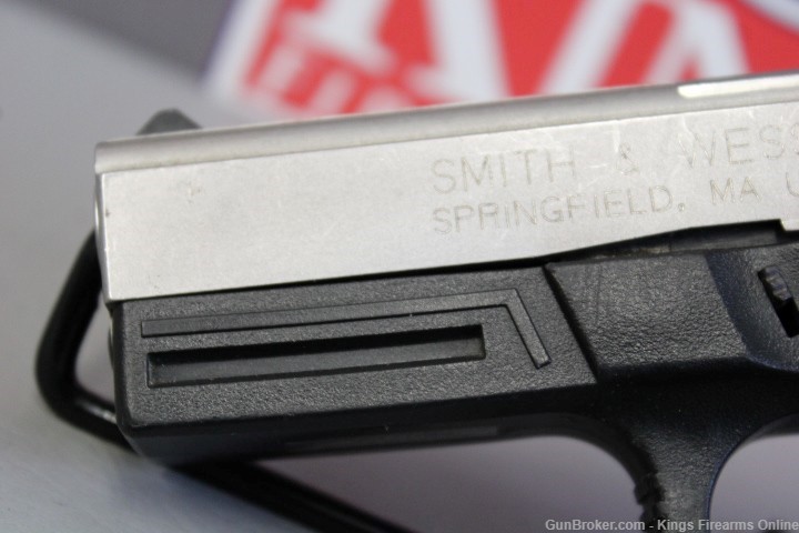 Smith & Wesson SW40VE .40 S&W Item P-105-img-9