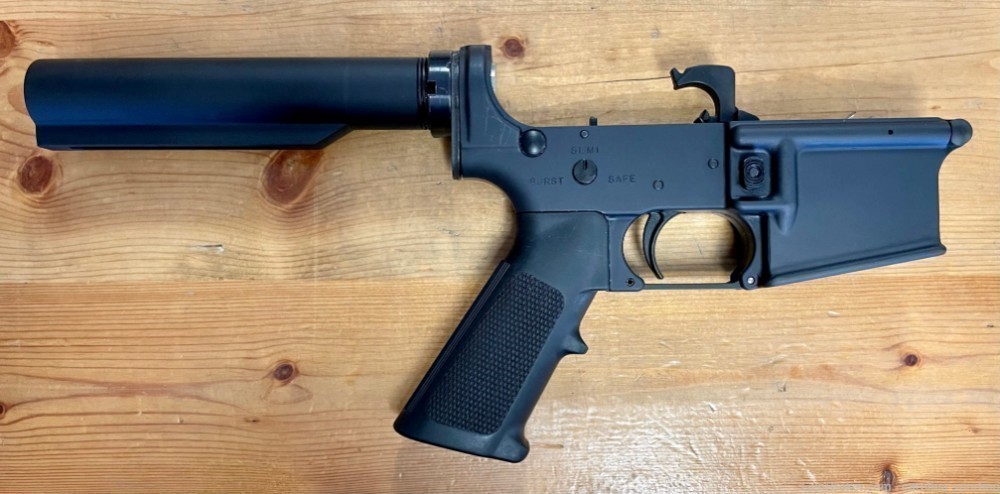 Post-86 Dealer Sample Colt M16A4 Select Fire Prop marked rec Machinegun -img-2