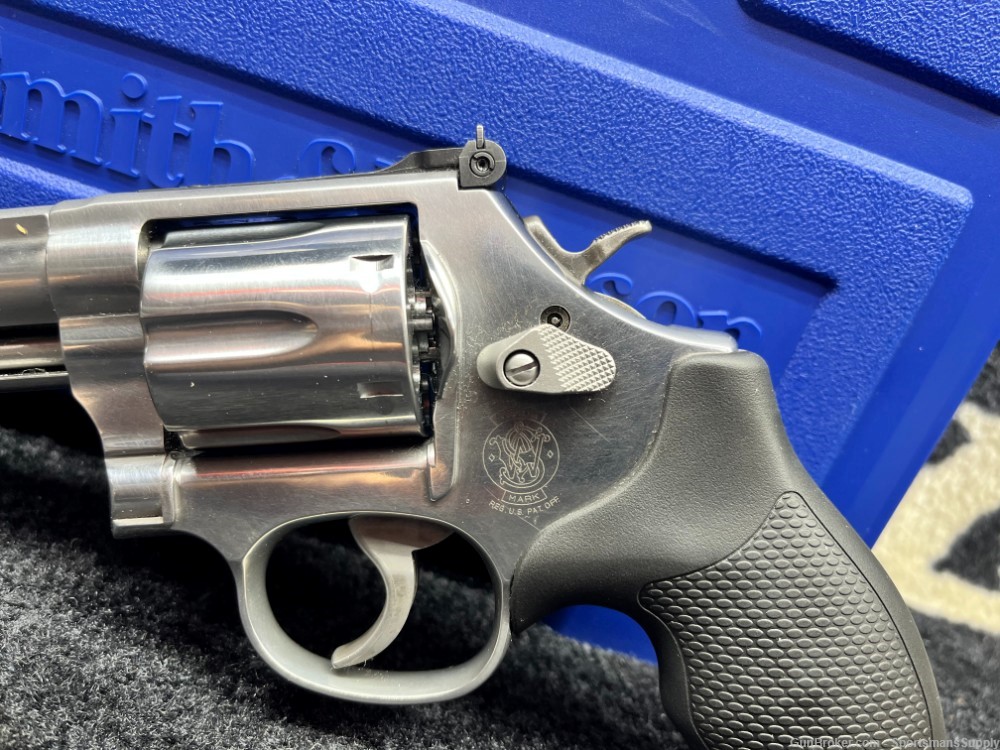 USED Smith & Wesson 686-6 in .357 Mag with a 6" Barrel and Holds 6 Rnds!-img-7