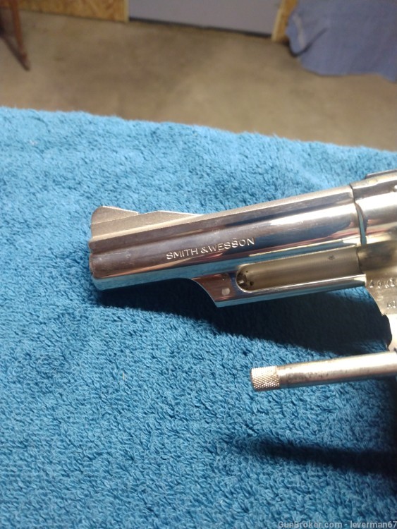 Smith and Wesson 19-4 (combat magnum) .357 mag made in 1978-img-8