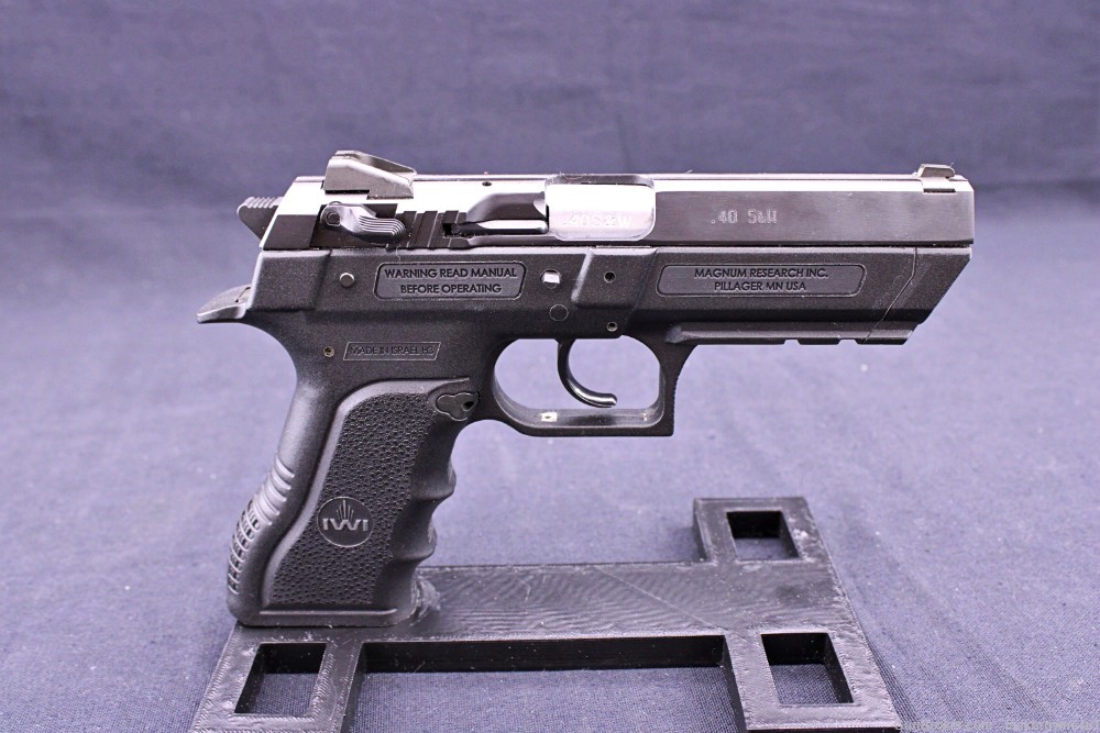 MAGNUM RESEARCH BABY DESERT EAGLE DEAGLE 40 S&W 4.52" 2 MAGS FACTORY BOX-img-4