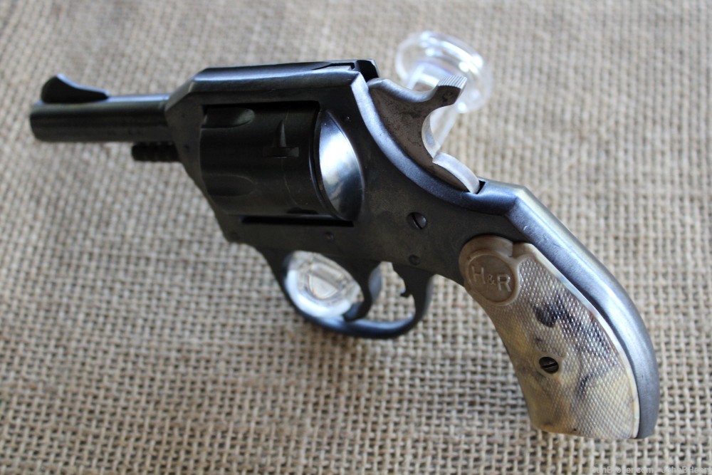 H&R Model 632 32 Cal Revolver GOOD CONDITION!-img-8