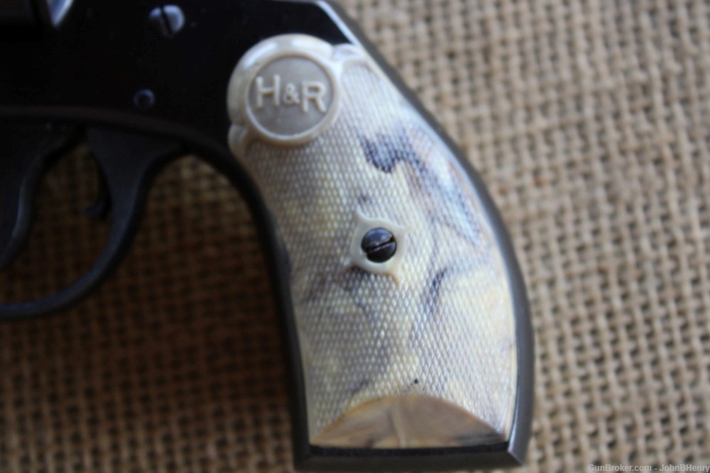 H&R Model 632 32 Cal Revolver GOOD CONDITION!-img-7