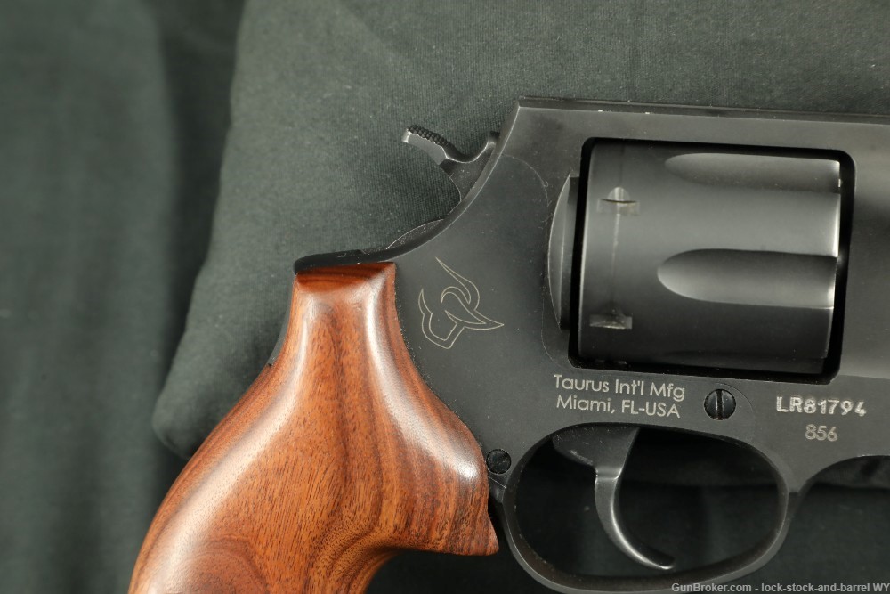 Taurus 856 .38 Special 2” Snub Nose 6-Shot Revolver w/ Box & Extra Grips-img-19