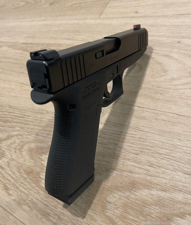 0.01 START Glock 48 w/ AmeriGlo Sights, Holster & Shield Arms Package-img-2