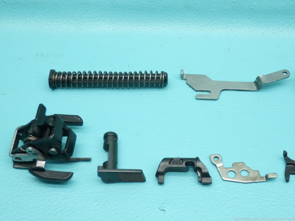 S&W M&P 380 Shield EZ 2.0 3 5/8"bbl Pistol Repair Part Kit-img-1