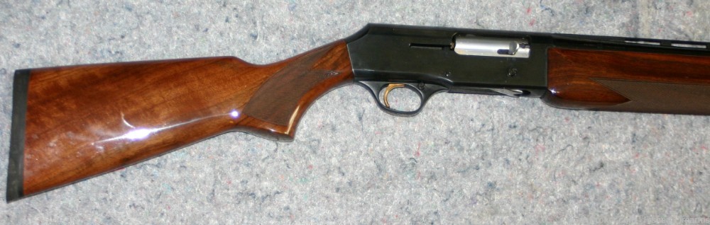 Browning B-80  1982  Made in Portugal   12 Gauge  3" Magnum -img-1