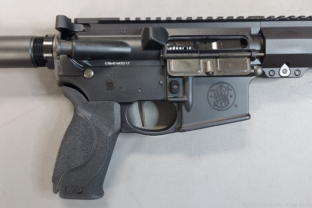 Smith & Wesson M&P15 Semi-Auto Pistol 5.56 NATO 7.5" Barrel 30 Rounds 13963-img-3