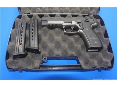 Sig Sauer Mosquito 22LR 4 inch Two Tone Pistol Two Mags Case
