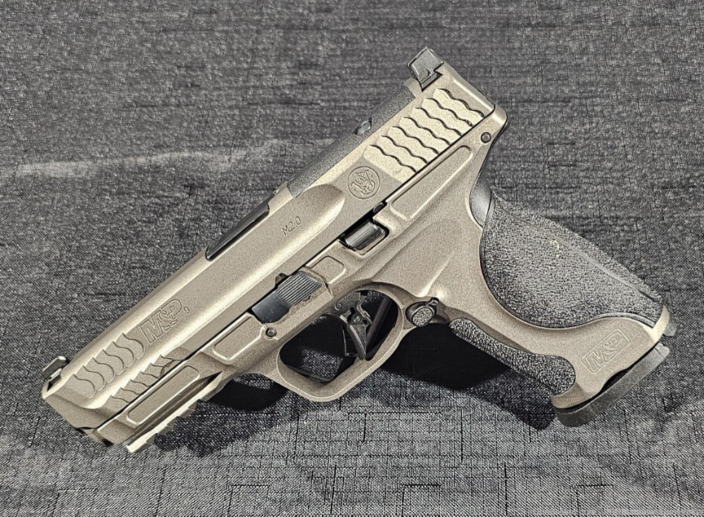 Smith & Wesson M&P 2.0 Metal Semi-Automatic 9MM-img-1