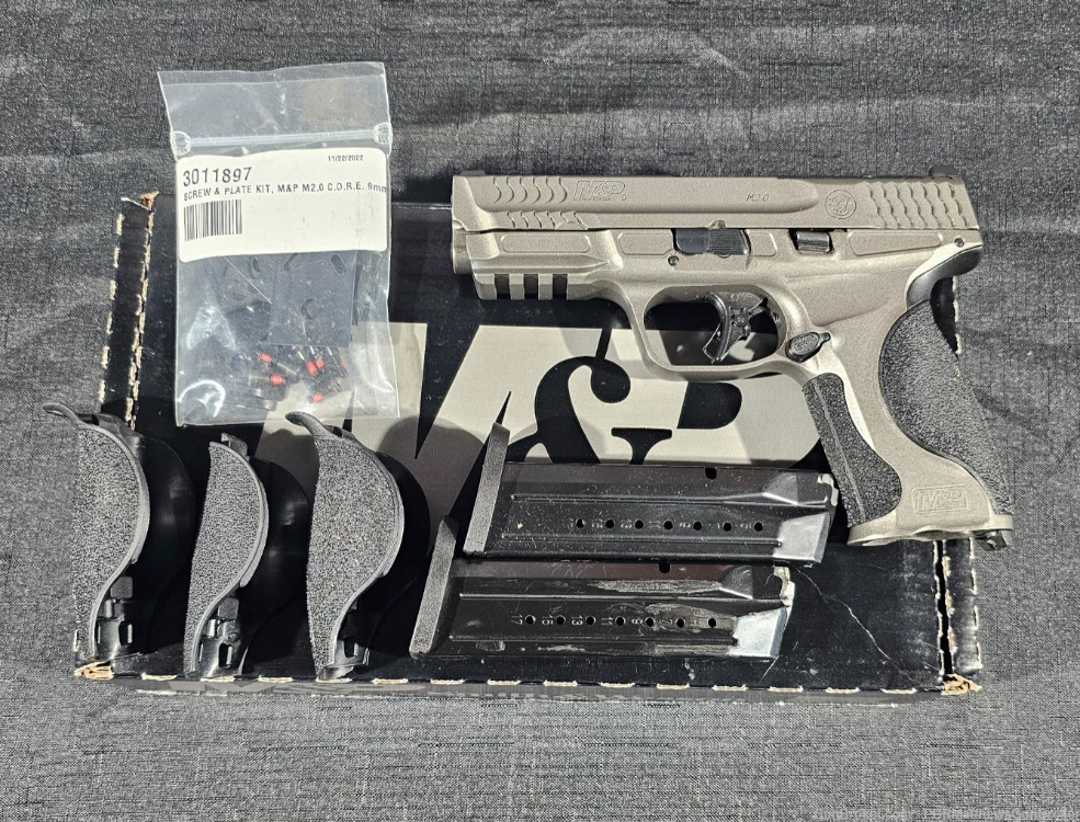 Smith & Wesson M&P 2.0 Metal Semi-Automatic 9MM-img-2