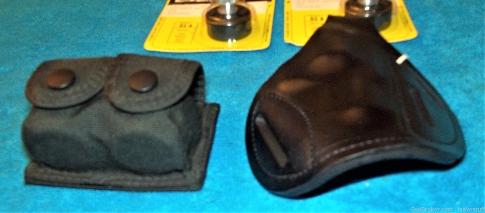 COLT Detective Special PACKAGE NOS Strong R/H Holster Belt Carrier & 2 DS-A-img-1