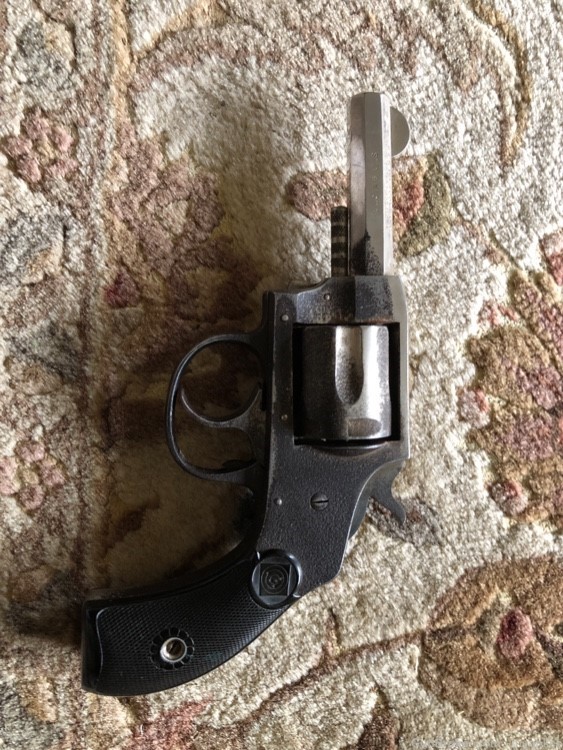 H & R Model 1905 32 Caliber Revolver -img-2