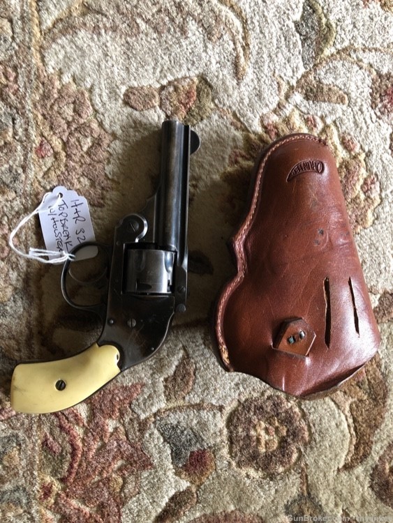 H & R 32 Top Break Revolver With Holster -img-2