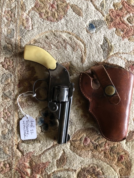H & R 32 Top Break Revolver With Holster -img-0
