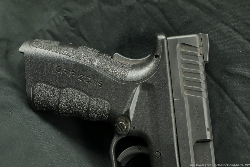 Springfield Armory XD-9 Mod.2 4.0 9mm Semi-Auto Striker Fired Pistol w Case-img-4