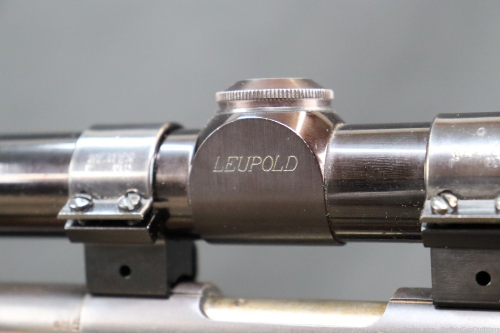 Remington 512 .22 LR Bolt Action Rifle w/ Leupold M8 Scope-img-11